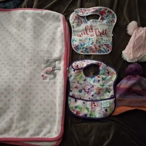 Bumkins Colorful Baby Bib Set and Blanket